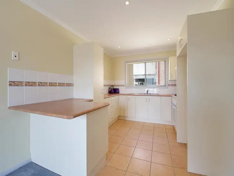 Seventh view of Homely house listing, 10 Ivy Lea Place, Goulburn NSW 2580