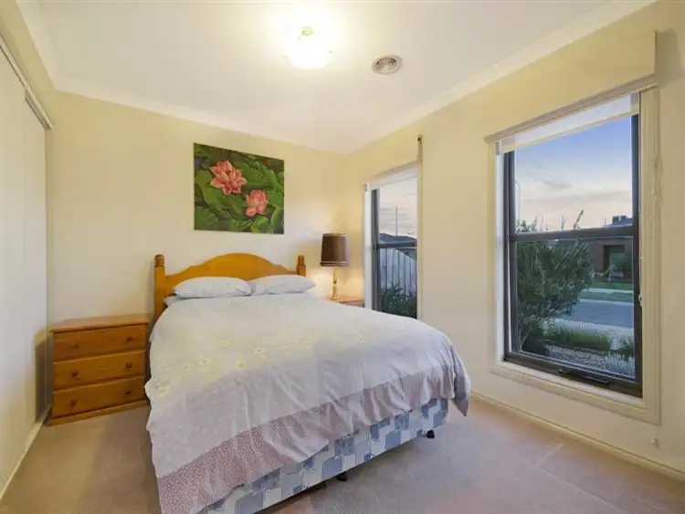 Seventh view of Homely house listing, 2 Emilija Court, Marshall VIC 3216