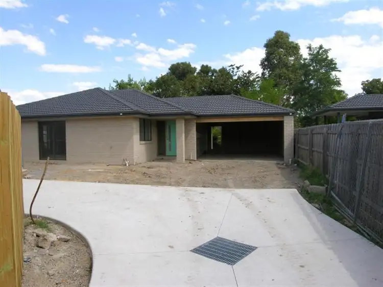 Main view of Homely house listing, U2/20 Lena Grove, Kilsyth VIC 3137