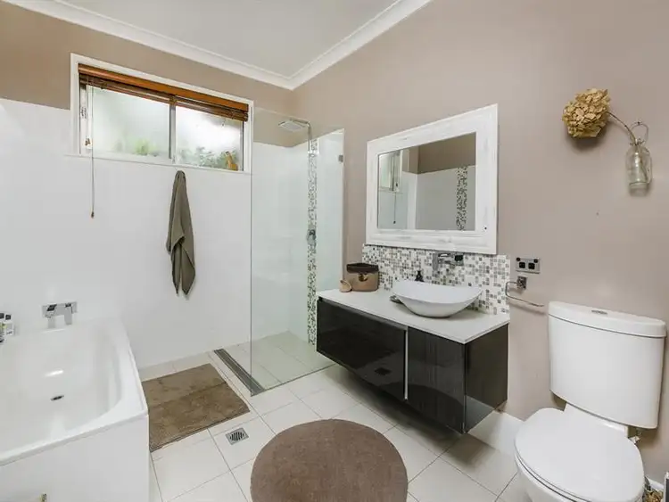 Fifth view of Homely house listing, 42 Allenby Park Parade, Allambie Heights NSW 2100