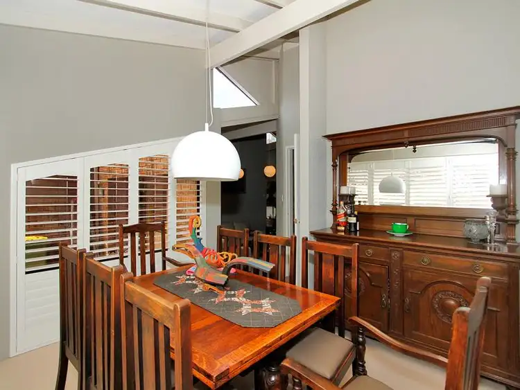 Sixth view of Homely house listing, 17 Elona Close, Willetton WA 6155