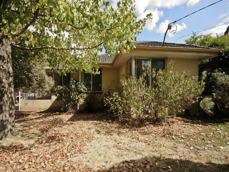 27 Ballantyne Crescent, Kilsyth VIC 3137