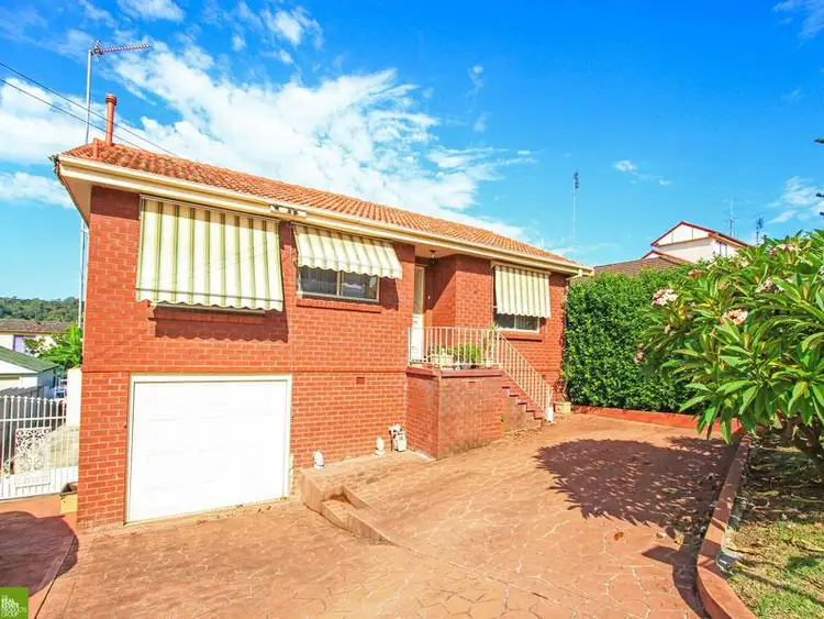 121 Burke Road, Dapto NSW 2530