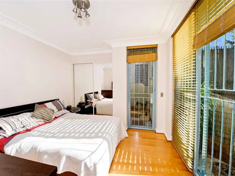 Sixth view of Homely apartment listing, 1/8 Darling Point Road, Darling Point NSW 2027