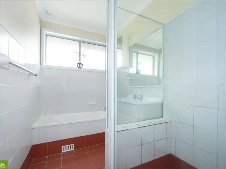 Fifth view of Homely house listing, 11 Gerard Avenue, Farmborough Heights NSW 2526