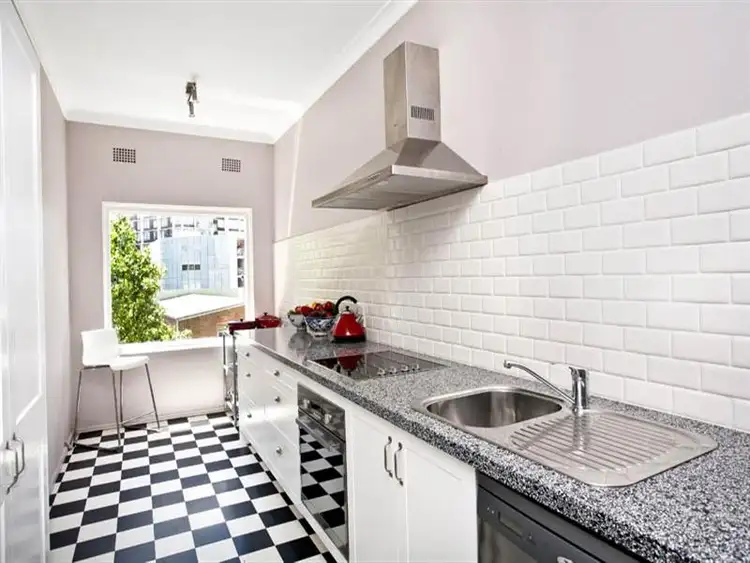 Fourth view of Homely apartment listing, 413/6A Birtley Place, Elizabeth Bay NSW 2011