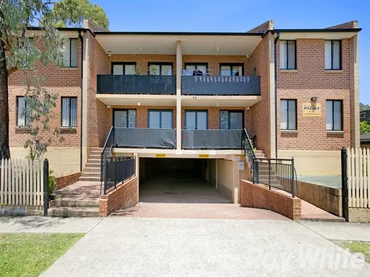 2/8-10 Victoria Street, Granville NSW 2142