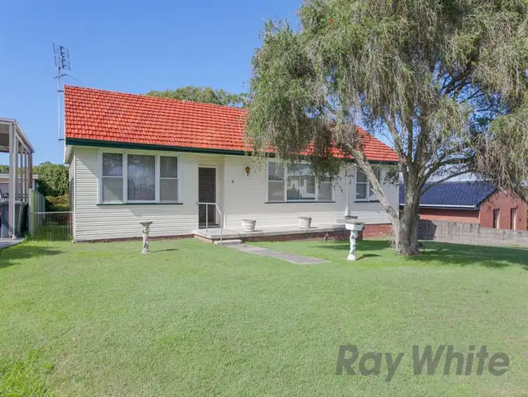 6 Caldwell Avenue, Dudley NSW 2290