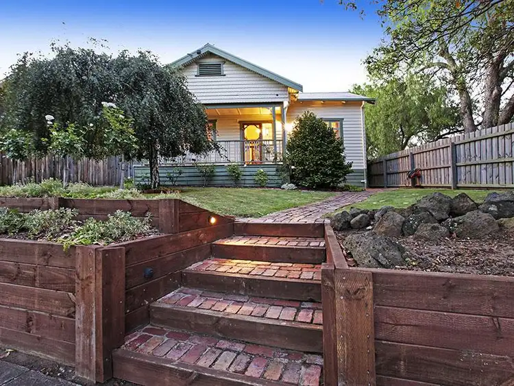 Second view of Homely house listing, 2 Riverview Terrace, Belmont VIC 3216