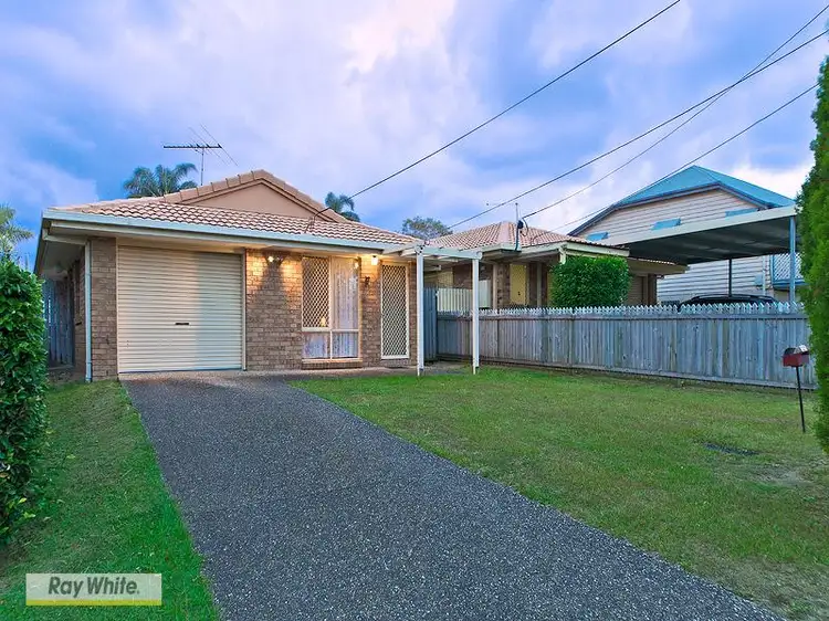 17 Blackwood Road, Margate QLD 4019