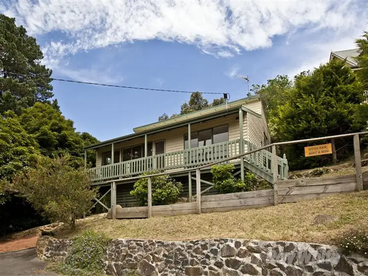 3 Jean Street, Upper Ferntree Gully VIC 3156
