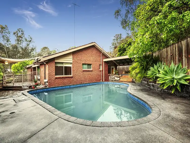18 The Parkway, Diamond Creek VIC 3089