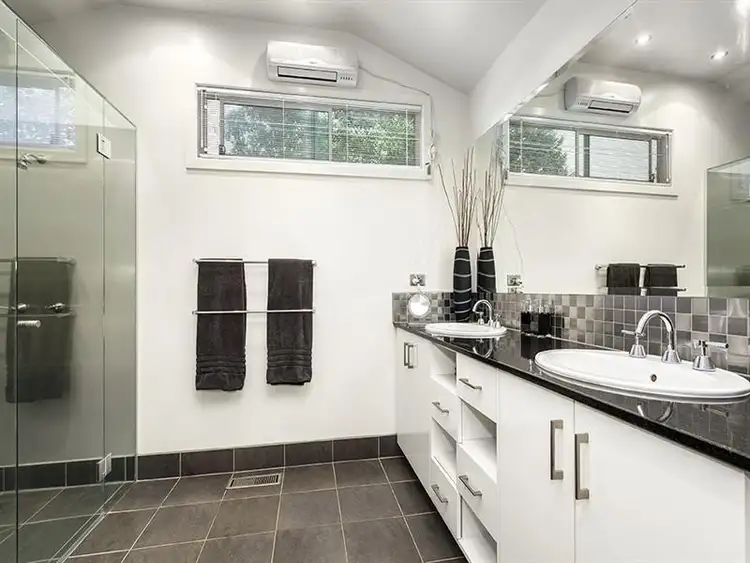Fifth view of Homely house listing, 18 The Parkway, Diamond Creek VIC 3089