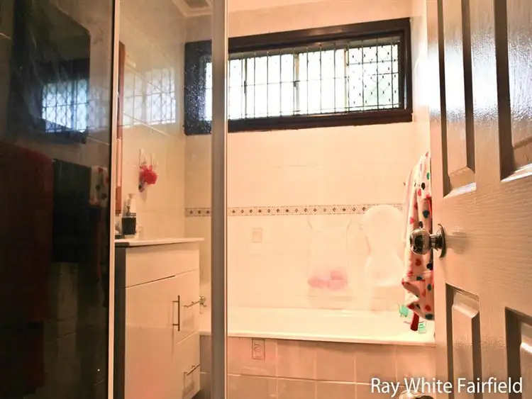 Seventh view of Homely house listing, 124 Strickland Cresent, Ashcroft NSW 2168