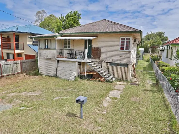 62 Main Avenue, Wavell Heights QLD 4012