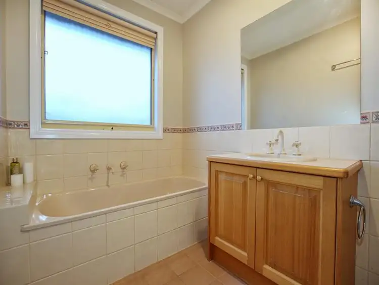 Seventh view of Homely house listing, 8 MCKERRAL Place, Croydon North VIC 3136
