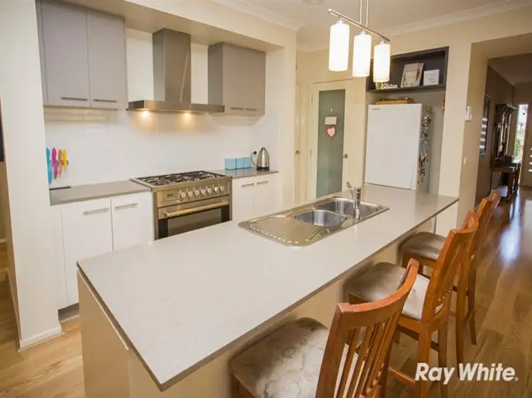 Fifth view of Homely house listing, 13 Kooyong Close, Officer VIC 3809