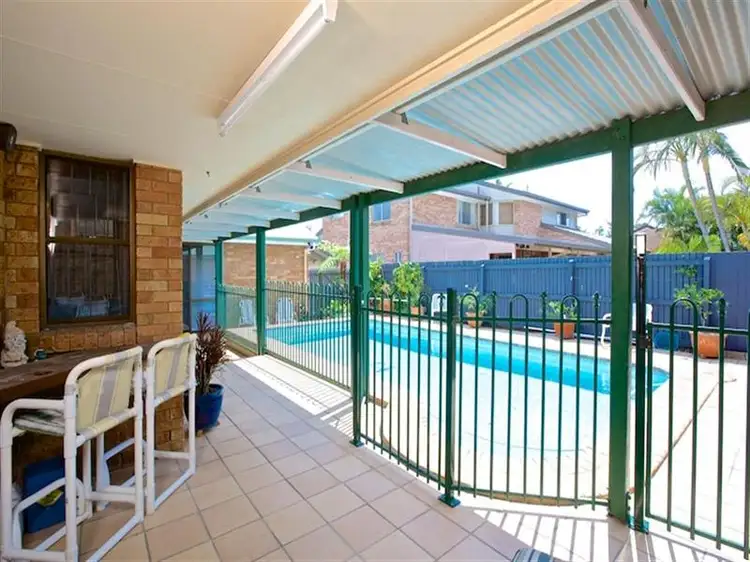 90 Dorsal Drive, Birkdale QLD 4159