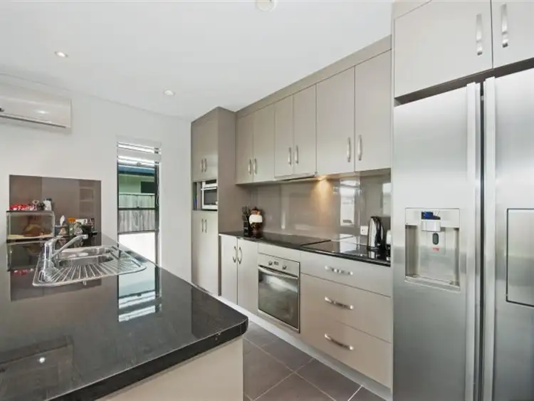 Second view of Homely house listing, 31 Vidar Crescent, Ooralea QLD 4740
