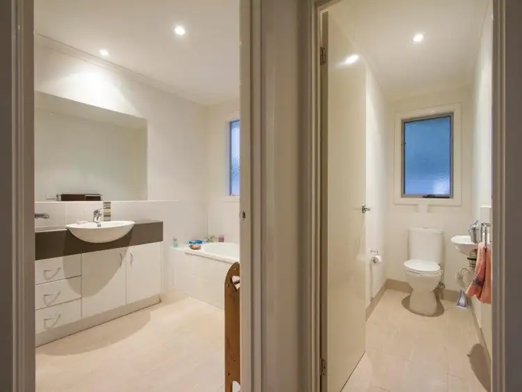 Seventh view of Homely unit listing, 4/38-40 Kenilworth Avenue, Frankston VIC 3199