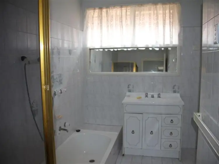 Fifth view of Homely house listing, 41 Oxford Drive, Thomastown VIC 3074