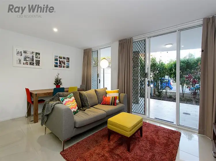 Fifth view of Homely apartment listing, 6/53 Dunmore Terrace, Auchenflower QLD 4066