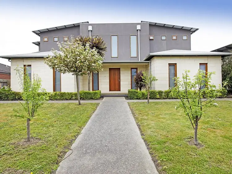 27 Birchbank Court, Leopold VIC 3224