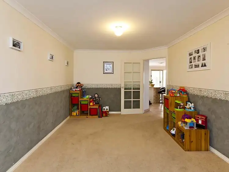 Seventh view of Homely house listing, 5 Antibes Cove, Port Kennedy WA 6172