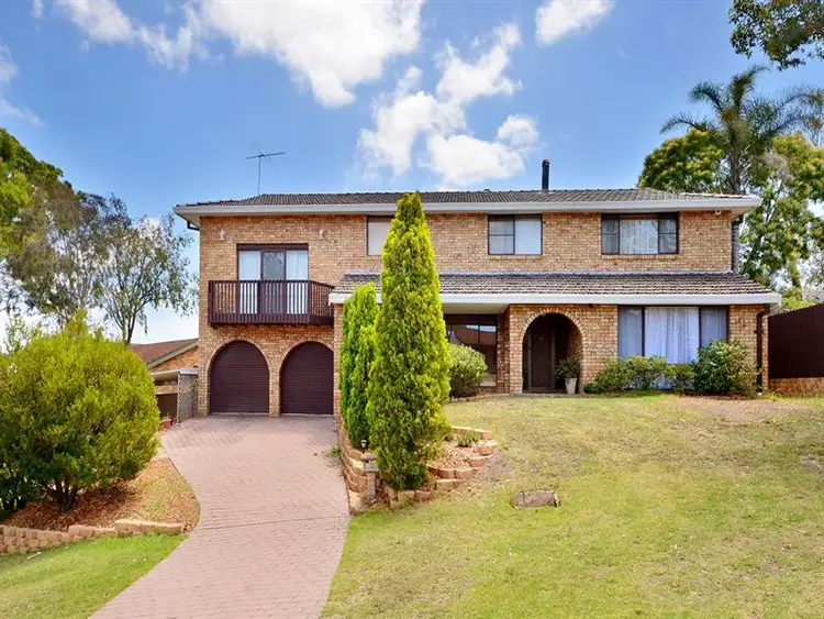 3 Tennant Place, Illawong NSW 2234