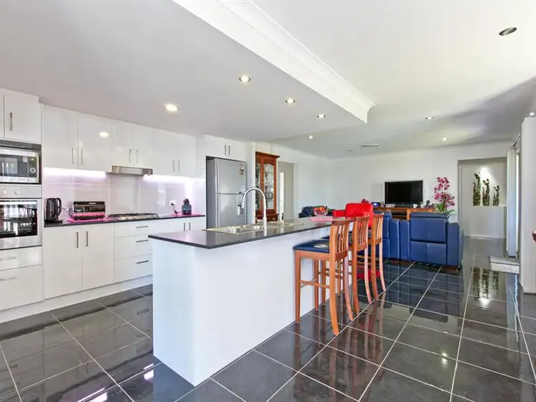 14 Maged Place, Thornlands QLD 4164