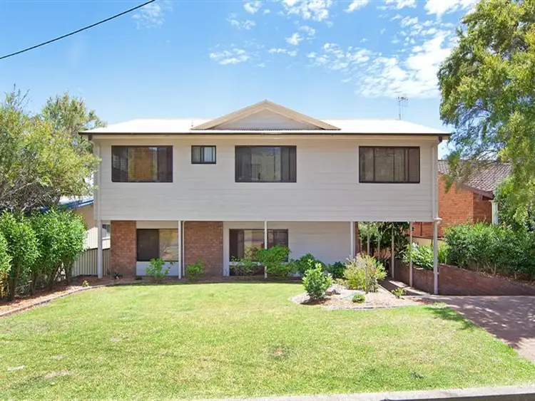 21 Sabrina Avenue, Bateau Bay NSW 2261