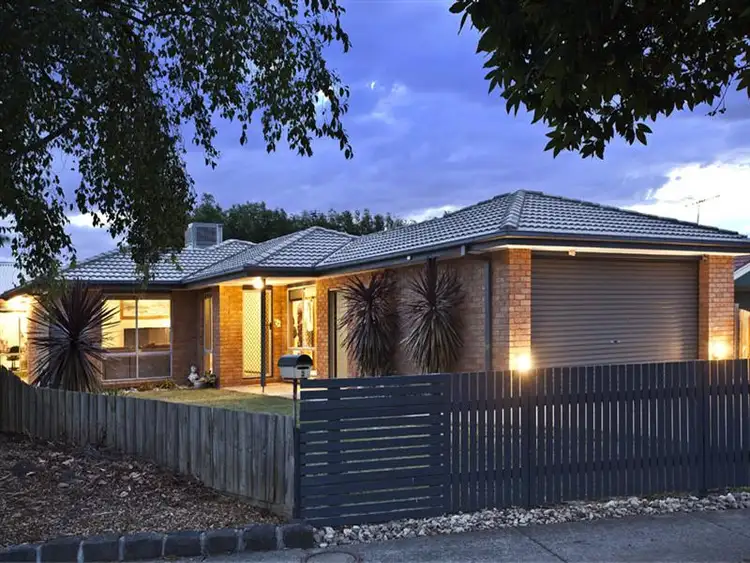 Main view of Homely house listing, 2 Stephanie Close, Ferntree Gully VIC 3156