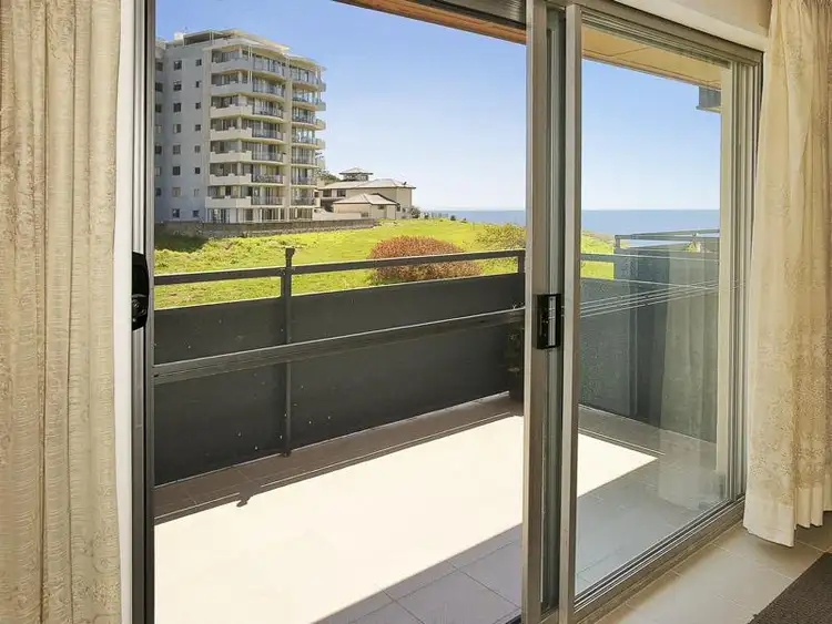 Fourth view of Homely unit listing, 4/34 Woodcliffe Crescent, Woody Point QLD 4019