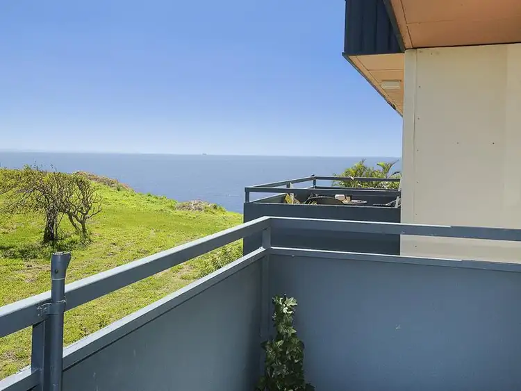 Main view of Homely unit listing, 4/34 Woodcliffe Crescent, Woody Point QLD 4019