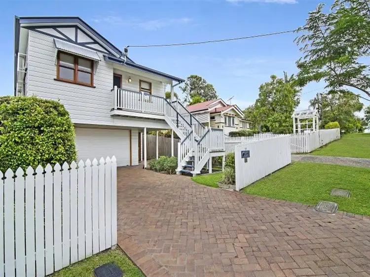 12 Eleventh Avenue, Kedron QLD 4031