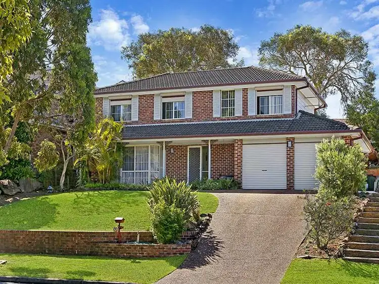 220 Cresthaven Avenue, Bateau Bay NSW 2261