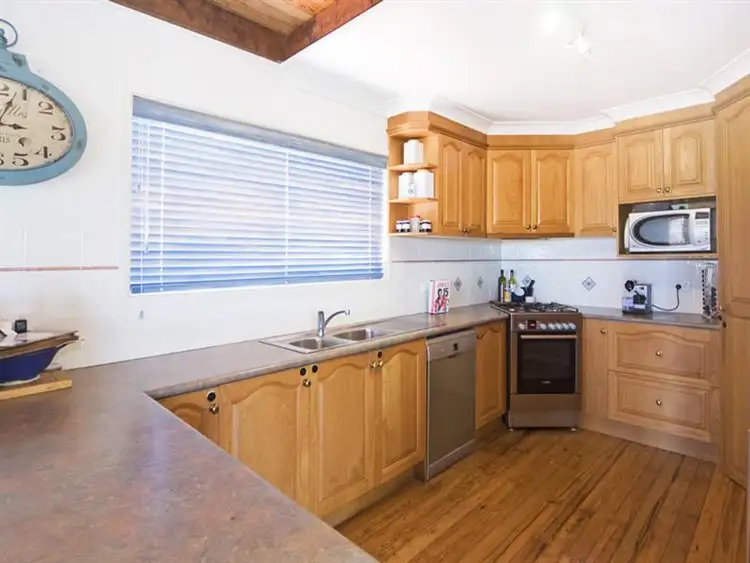 Fifth view of Homely house listing, 8 Terranora Parade, Bilambil Heights NSW 2486