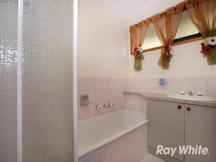 Fifth view of Homely house listing, 6 Sundew Court, Knoxfield VIC 3180