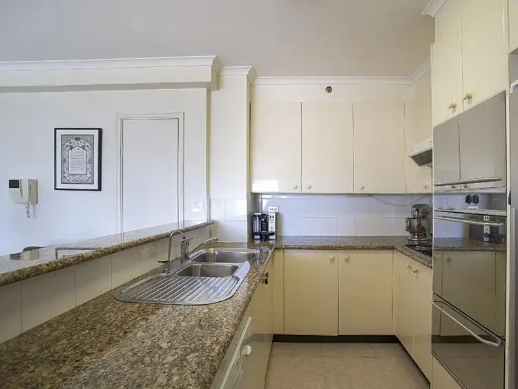 Third view of Homely apartment listing, 31/2a Hollywood Avenue, Bondi Junction NSW 2022