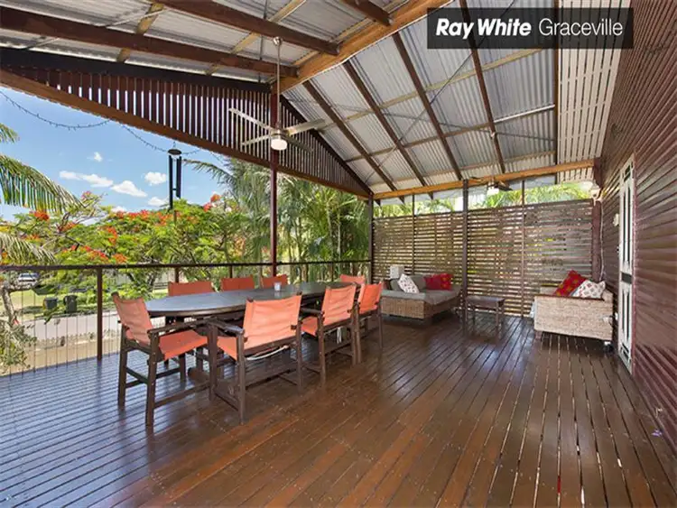 18 White Street, Graceville QLD 4075