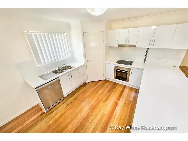 1 and 2/107 Nobbs Street, Berserker QLD 4701