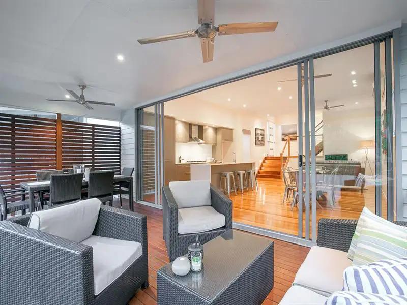 Main view of Homely house listing, 18 Hilltop Avenue, Annerley QLD 4103