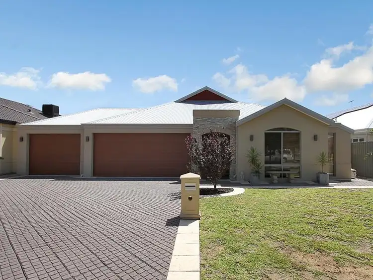 9 Bluestone Loop, Forrestdale WA 6112