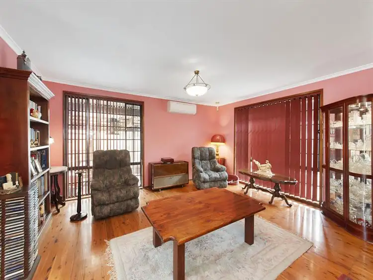 Sixth view of Homely house listing, 7 kemmel Close, Bossley Park NSW 2176