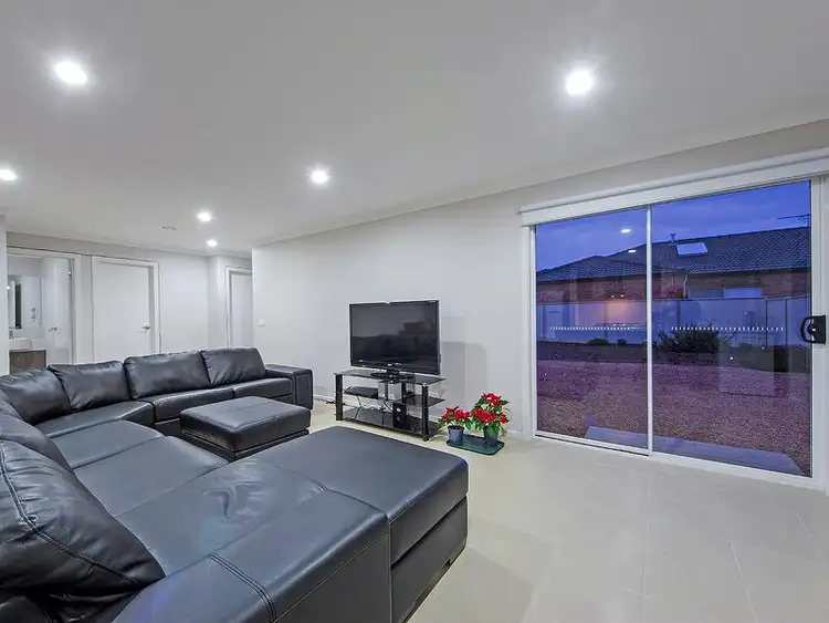 Fifth view of Homely house listing, 85 Federation Blv, Truganina VIC 3029
