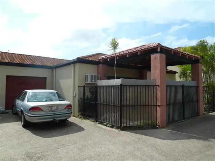 2/24 Meadow Street, North Mackay QLD 4740
