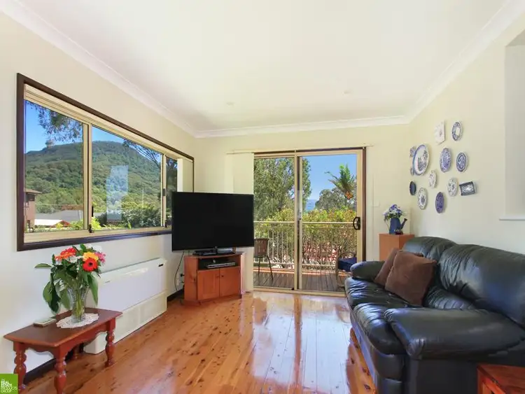 Sixth view of Homely house listing, 32 Gerard Avenue, Farmborough Heights NSW 2526