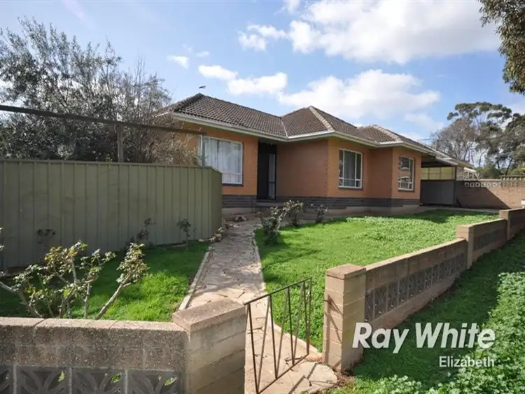 2. Leabrook Drive, Para Hills SA 5096