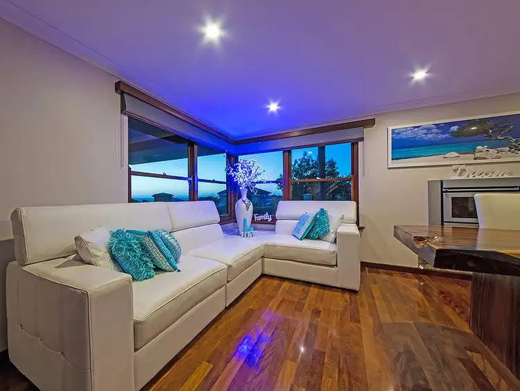 Fifth view of Homely house listing, 6 Plymouth Cove, Ocean Reef WA 6027
