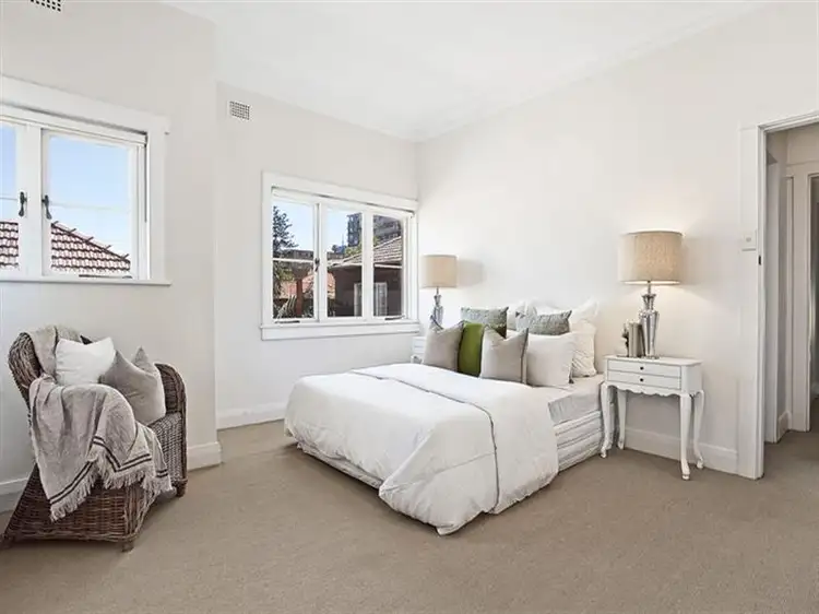 Third view of Homely apartment listing, 6/81 Kirribilli Avenue, Kirribilli NSW 2061
